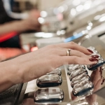 Анализ рисков в слот-игре Bigger Barn House Bonanza